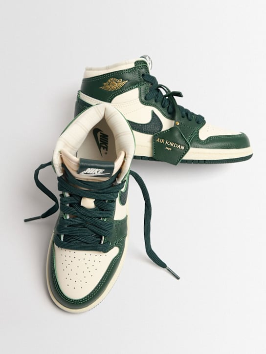 Jordan: Jordan 1 Retro High OG运动鞋 - 象牙色/绿色 - kids-boys_1 | Luisa Via Roma