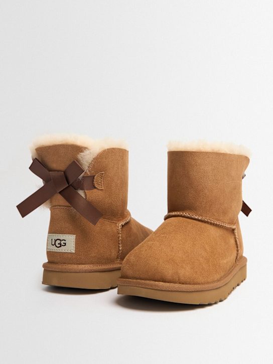 Ugg: Mini Bailey Bow II shearling boots - ブラウン - kids-girls_1 | Luisa Via Roma