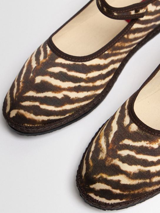 Vibi Venezia: LVR Exclusive 10mm Zebrato slippers - White/Brown - women_1 | Luisa Via Roma