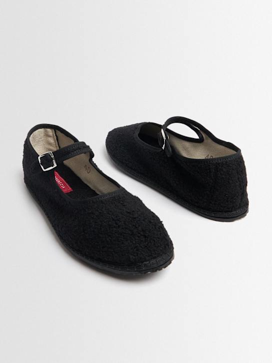 Vibi Venezia: Scarpe Mary Jane Bennet in teddy 10mm - Nero - women_1 | Luisa Via Roma