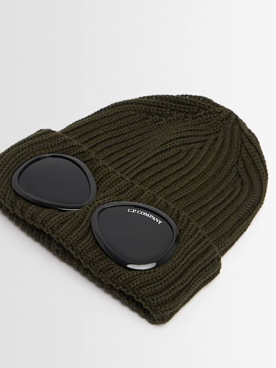 C.P. Company: Extra fine wool goggle beanie - men_1 | Luisa Via Roma