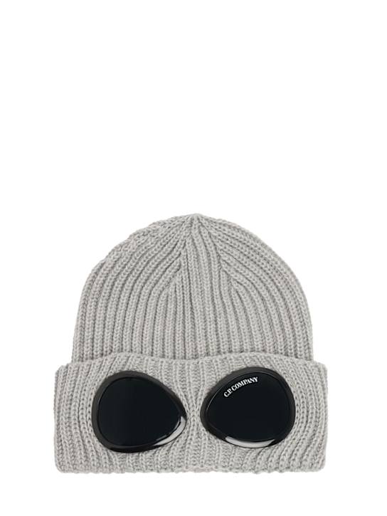 C.P. Company: Extra fine wool goggle beanie - men_0 | Luisa Via Roma