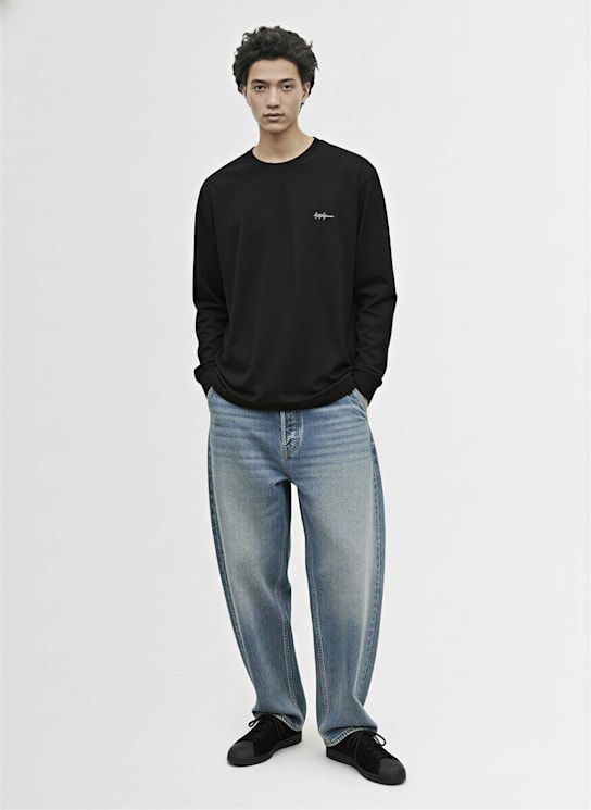 Yohji Yamamoto: Y-3 Kuro long sleeve t-shirt - men_1 | Luisa Via Roma