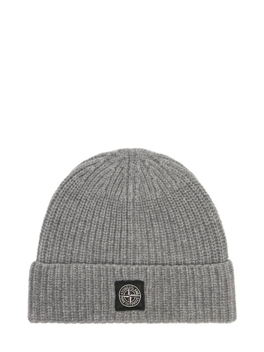 Stone Island: Geelong light wool beanie - men_0 | Luisa Via Roma