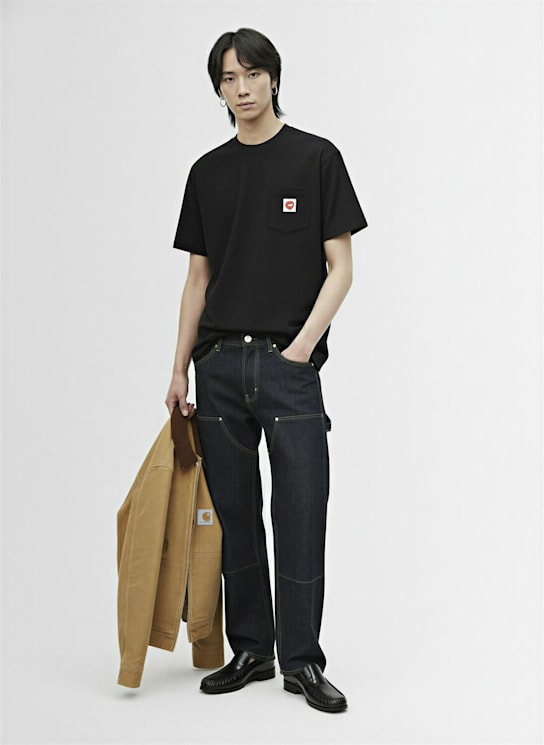 Carhartt WIP: Heart pocket cotton t-shirt - Black / Red - men_1 | Luisa Via Roma
