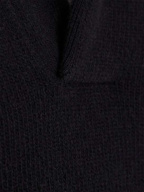 Seven Gauge: Wool knit v-neck polo - men_1 | Luisa Via Roma