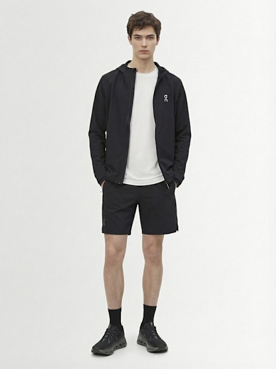 On: Performance hybrid shorts - Black - men_1 | Luisa Via Roma