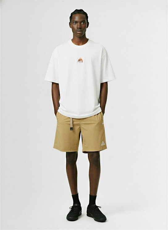 Nike: T-shirt à manches courtes ACG - men_1 | Luisa Via Roma