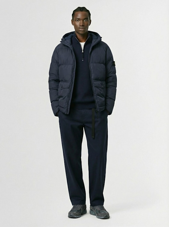 Stone Island: Kurze Daunenjacke aus Nylon - Dunkelblau - men_1 | Luisa Via Roma