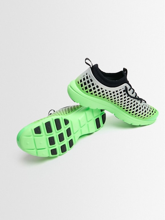 Nike: Rejuven8 Run sneakers - Mtlc Silver/Bla - women_1 | Luisa Via Roma