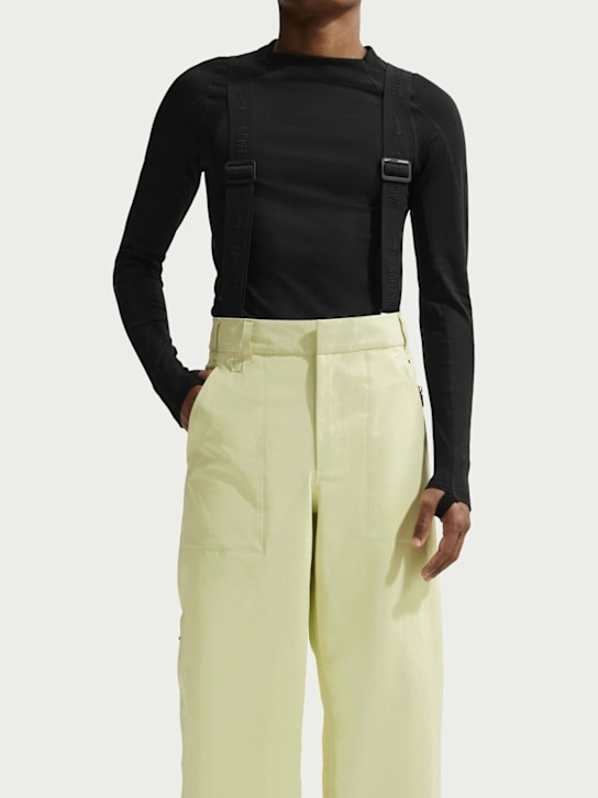 Nike: Jacquemus GORE-TEX snow pants - Citron Tint - men_1 | Luisa Via Roma