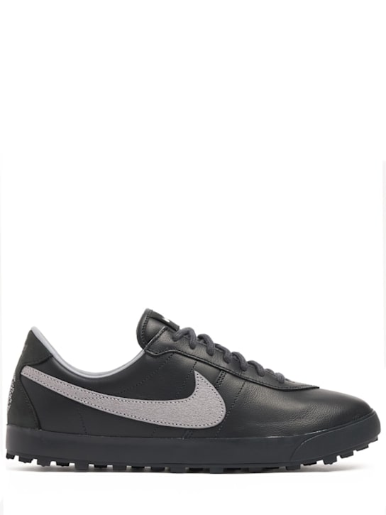 Nike: Astrograbber sneakers - Off Noire - men_0 | Luisa Via Roma
