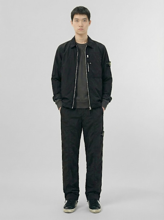 Stone Island: Econyl pants - ブラック - men_1 | Luisa Via Roma