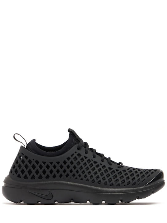 Nike: Sneakers "Rejuven8" - Black/Black-sai - women_0 | Luisa Via Roma