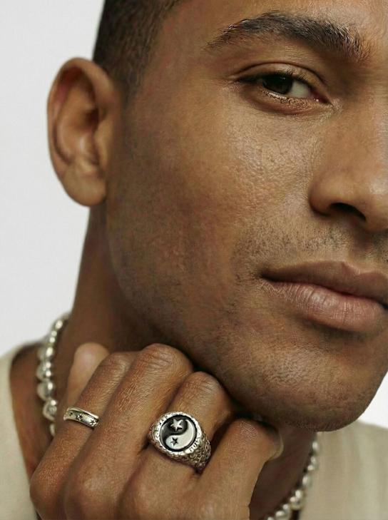 TwoJeys: Emaillierter Ring „Yin Yang“ - Silber - men_1 | Luisa Via Roma