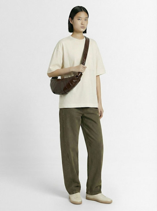 Lemaire: Medium Baumwolltasche mit Beschichtung „Croissant“ - Schokobraun - women_1 | Luisa Via Roma