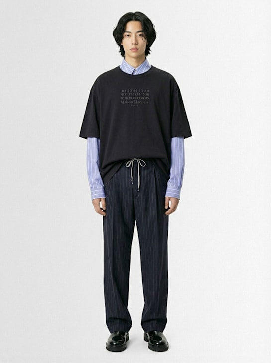Maison Margiela: Cotton logo t-shirt - men_1 | Luisa Via Roma