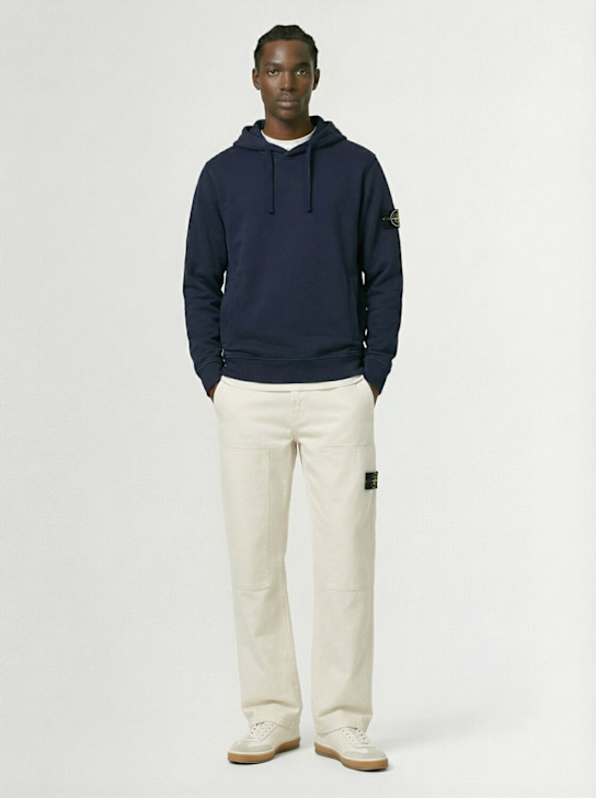 Stone Island: Sudadera de algodón cepillado - Azul Marino - men_1 | Luisa Via Roma