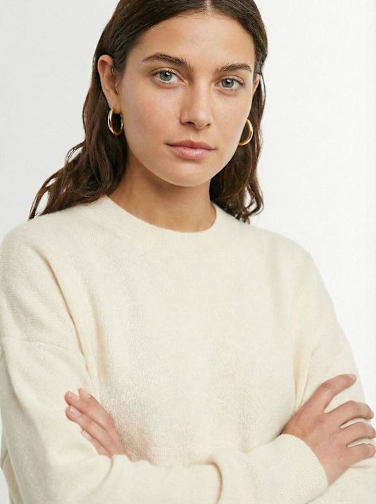 Annagreta: Medium Birgit hoop earrings - Gold - women_1 | Luisa Via Roma