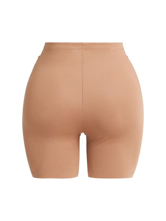 Skims: Butt & hip enhancing mid thigh shorts - Sienna - women_1 | Luisa Via Roma