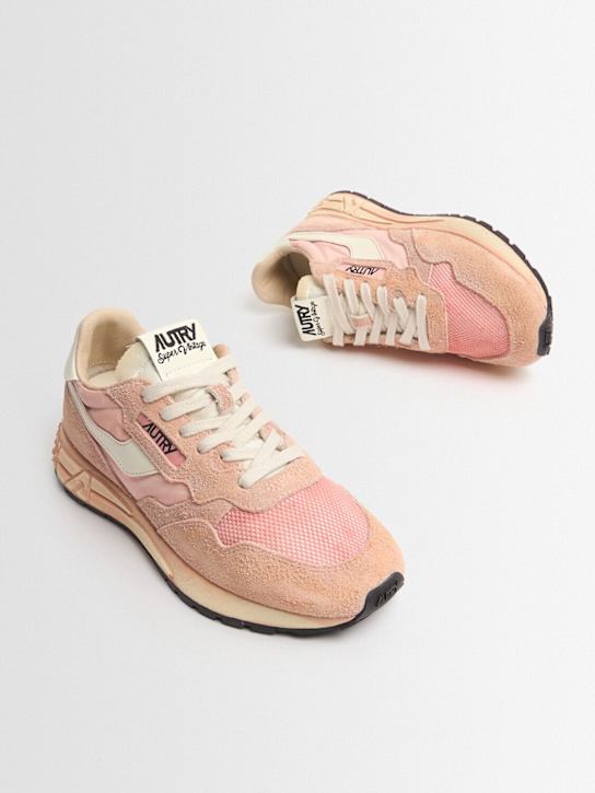 Autry: Reelwind低帮运动鞋 - 白色/红色 - women_1 | Luisa Via Roma