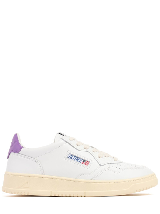 Autry: Medalist低帮运动鞋 - White/Dewberry - women_0 | Luisa Via Roma
