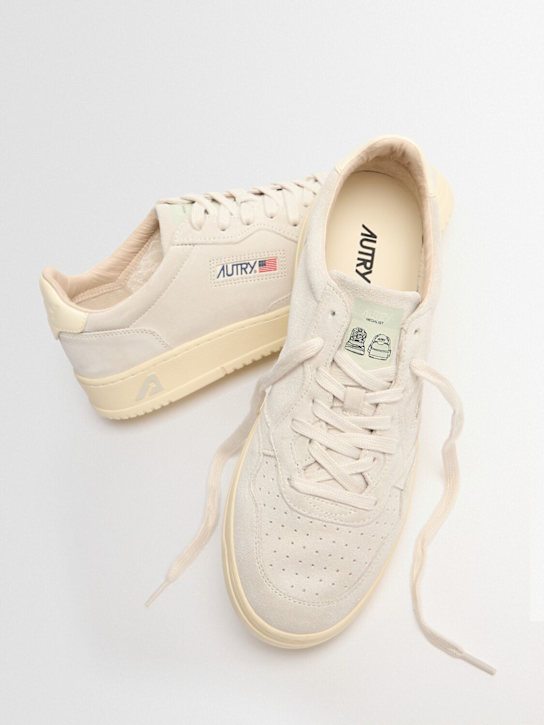 Autry: Medalist Low suede sneakers - Marble/White - men_1 | Luisa Via Roma