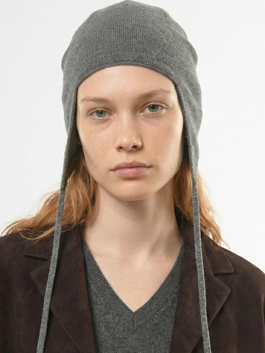 The Row: Shiran cashmere hat - コンクリート - women_1 | Luisa Via Roma