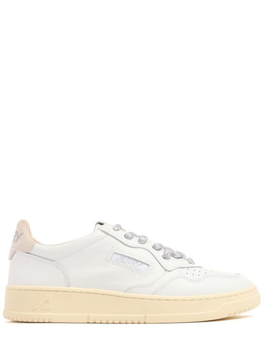 Autry: Medalist低帮运动鞋 - 白色/银色 - women_0 | Luisa Via Roma