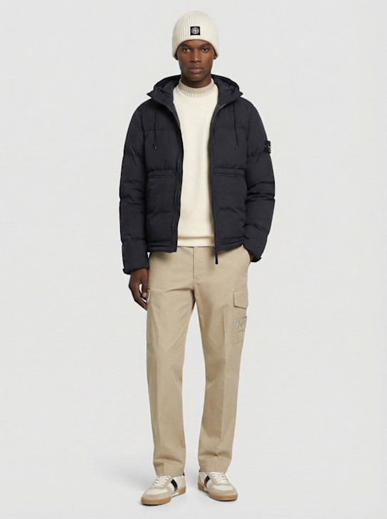 Stone Island: Short ripstop down parka - ブラック - men_1 | Luisa Via Roma