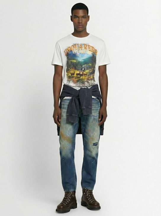 Dsquared2: Heritage print loose fit cotton t-shirt - men_1 | Luisa Via Roma