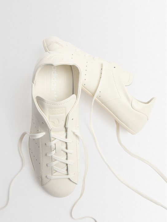 adidas Originals: Stan Smith Lo Pro sneakers - Blanco - women_1 | Luisa Via Roma
