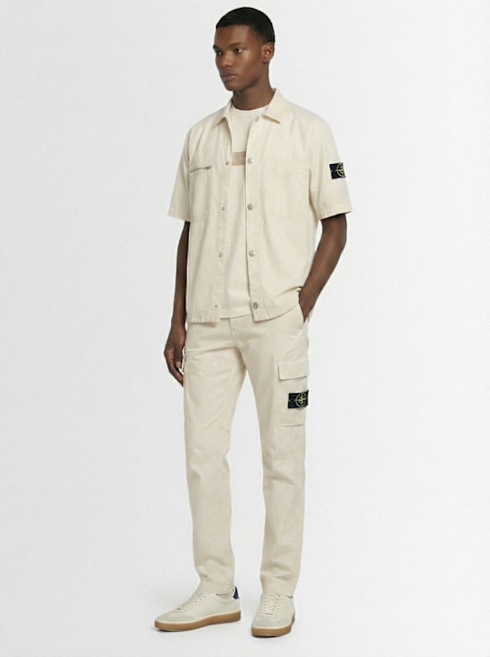 Stone Island: 弹力棉质斜纹衬衫 - 象牙色 - men_1 | Luisa Via Roma