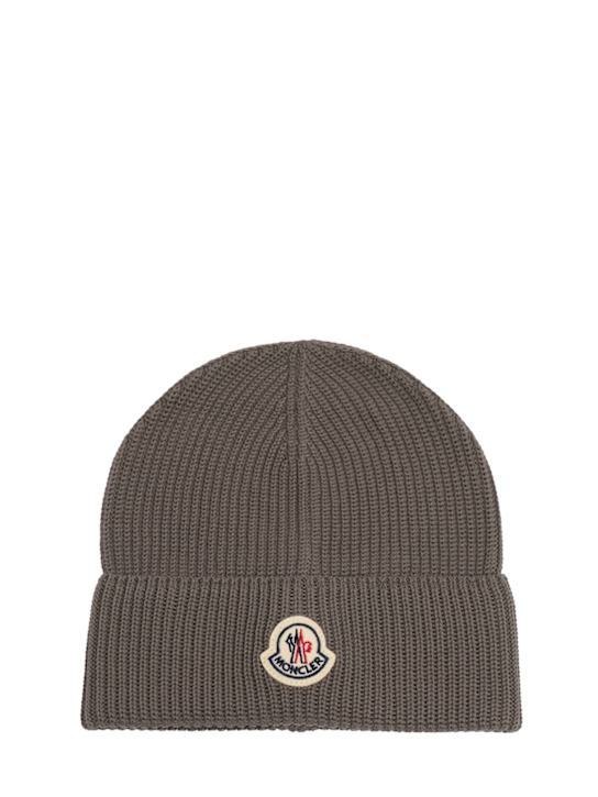 Moncler: Logo cotton beanie - グレー - men_0 | Luisa Via Roma