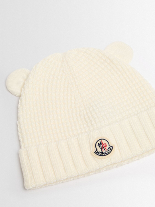 Moncler: Virgin wool beanie w/ teddy bear ears - 白色 - kids-boys_1 | Luisa Via Roma