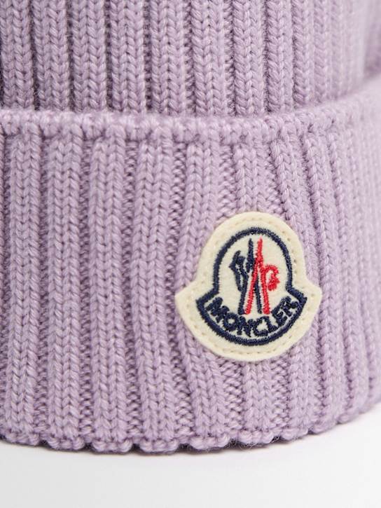 Moncler: Logo virgin wool beanie - Lilac - kids-girls_1 | Luisa Via Roma