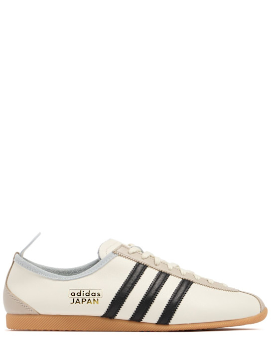 adidas Originals: Japan sneakers - Owhite/Cblack - men_0 | Luisa Via Roma