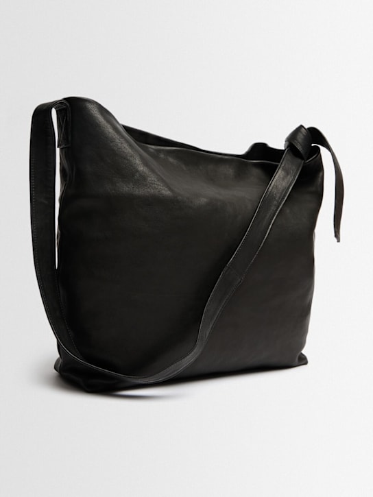 Ann Demeulemeester: Large Tosh柔软单肩包 - 黑色 - men_1 | Luisa Via Roma