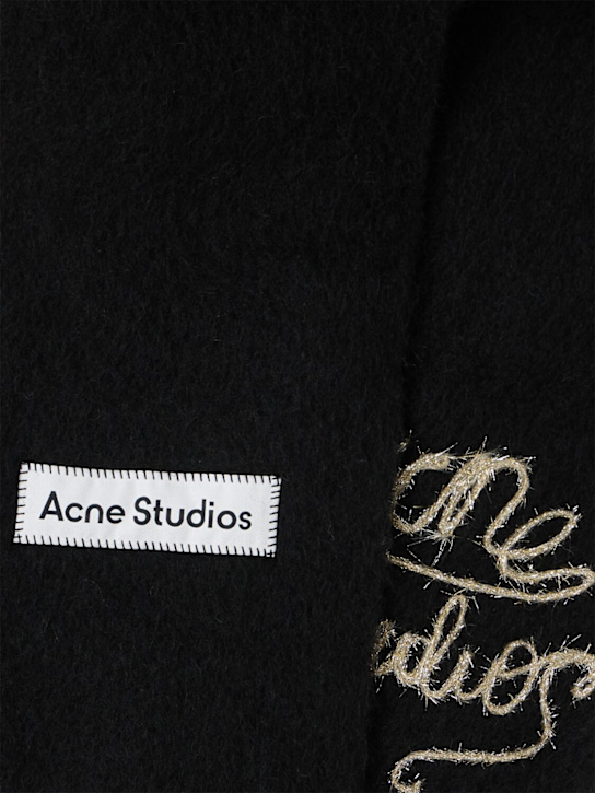 Acne Studios: Vally solid winter logo围巾 - 黑色 - men_1 | Luisa Via Roma