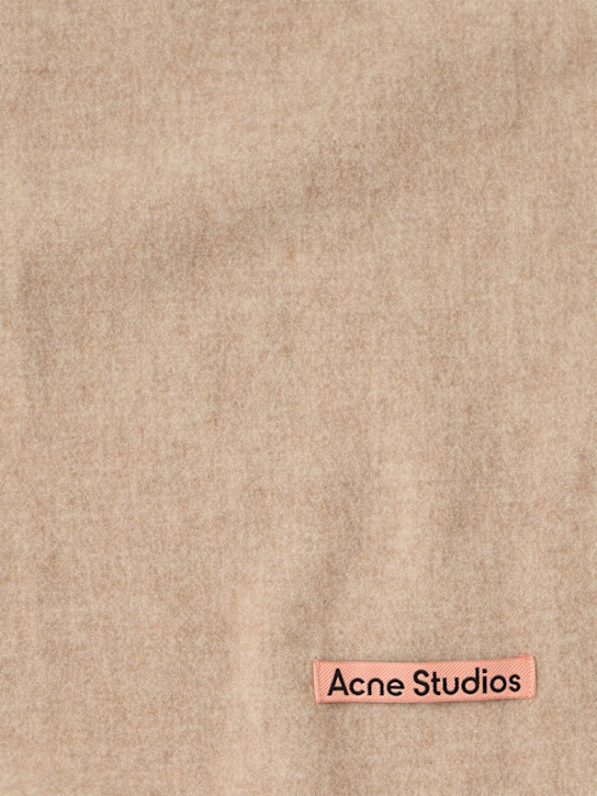 Acne Studios: Canada羊毛围巾 - Oatmeal Melange - women_1 | Luisa Via Roma