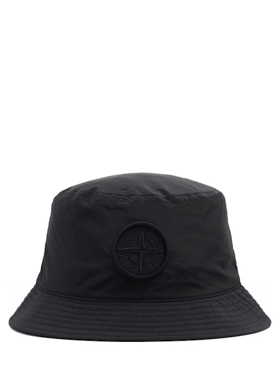 Stone Island: Logo尼龙渔夫帽 - 黑色 - men_0 | Luisa Via Roma