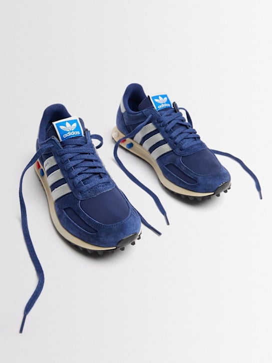 adidas Originals: LA Trainer OG运动鞋 - 蓝色/银色 - men_1 | Luisa Via Roma