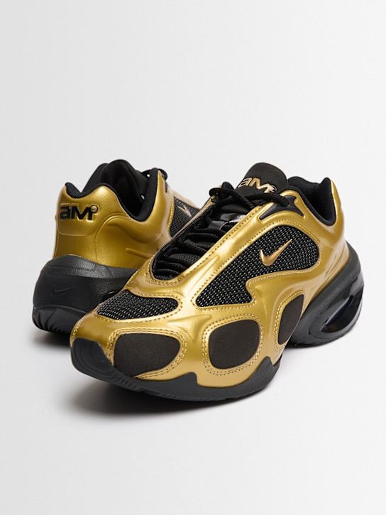 Nike: Sneakers Air Max Muse - Metallic Gold/B - women_1 | Luisa Via Roma