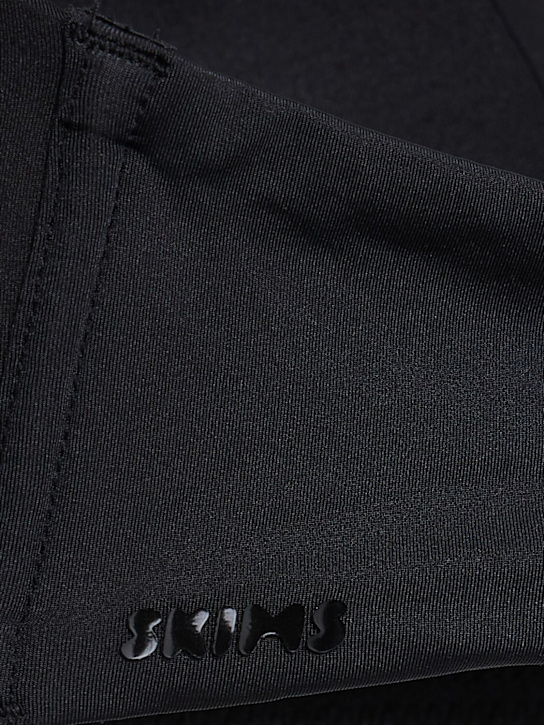 Skims: Nylon t-shirt bra - Onyx - women_1 | Luisa Via Roma