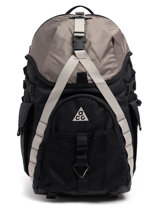 Nike: ACG Daymax backpack - Black/College G - men_0 | Luisa Via Roma