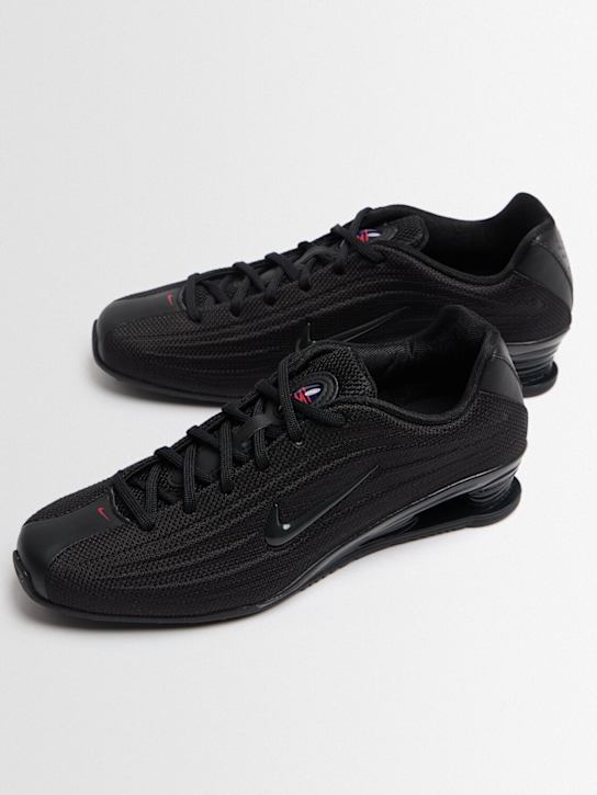 Nike: Shox Z sneakers - Black/Black-uni - women_1 | Luisa Via Roma