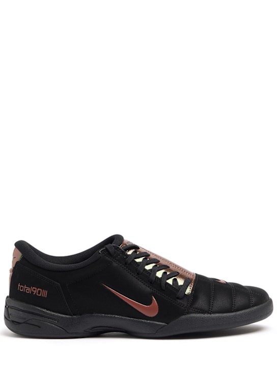 Nike: Total 90 Premium Tiempo sneakers - Black/Red Sepia - men_0 | Luisa Via Roma