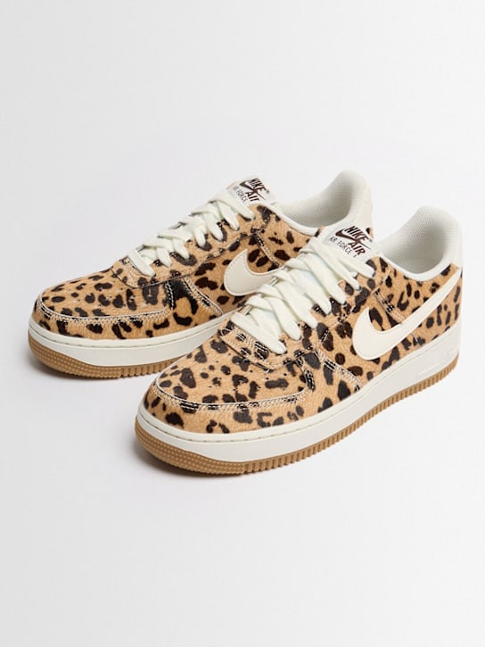Nike: Air Force 1 '07 sneakers - Baroque Brown/S - women_1 | Luisa Via Roma