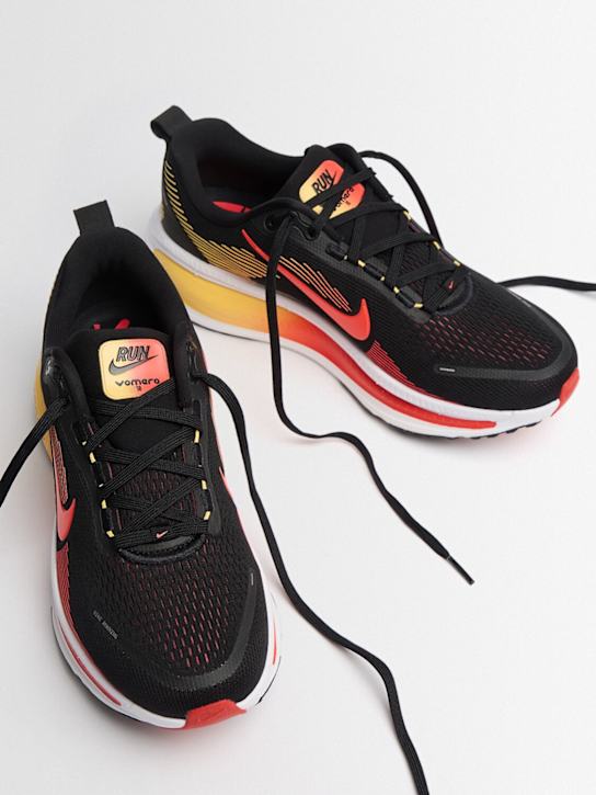 Nike: Vomero 18 sneakers - Black/Bright Cr - men_1 | Luisa Via Roma