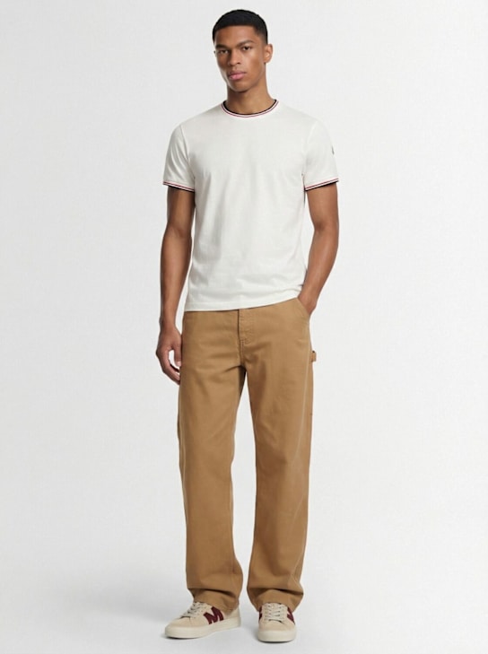 Moncler: ストレッチコットンジャージーTシャツ - ホワイト - men_1 | Luisa Via Roma